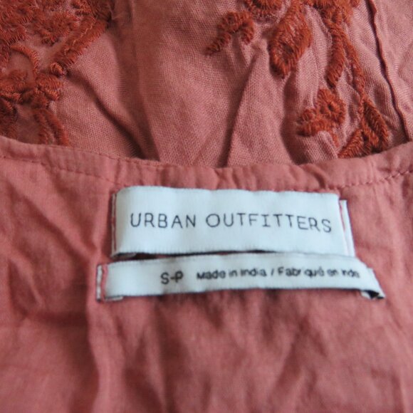 URBAN OUTFITTERS Jamie Embroidered Babydoll Dress Boho in Terracotta - Size S - Picture 16 of 16